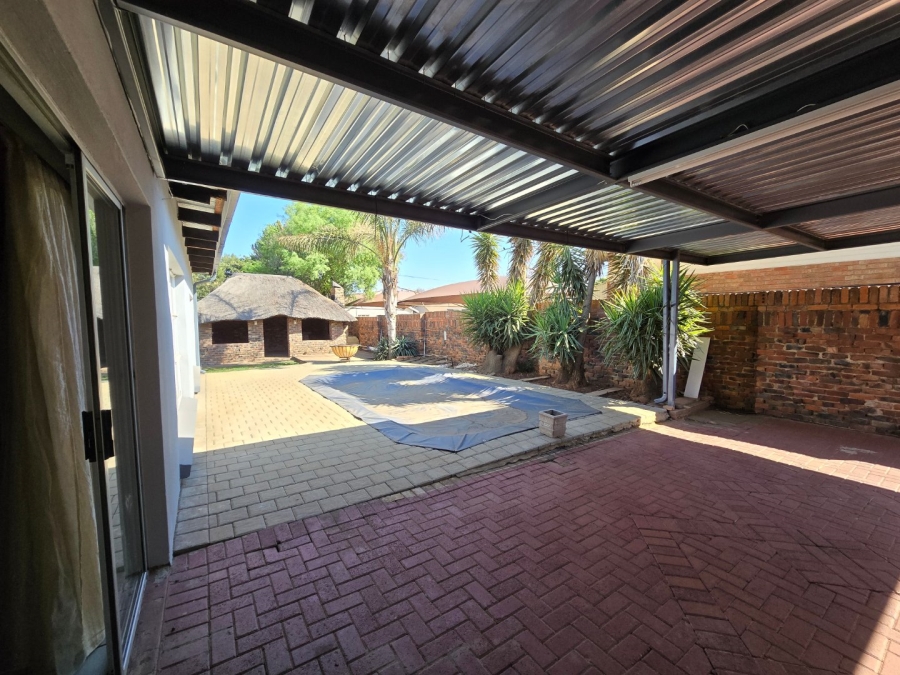 5 Bedroom Property for Sale in Universitas Free State